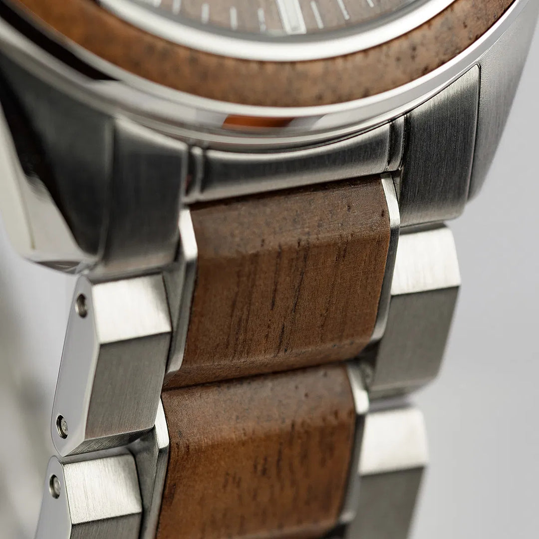 Jacques Lemans Eco Power 1-2115J - Herren Solaruhr 44mm Holz-Design