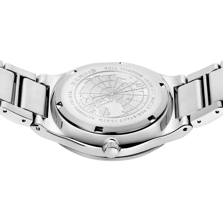 Bering Slim Solar Herrenuhr 15239-777, Titan silber gebürstet