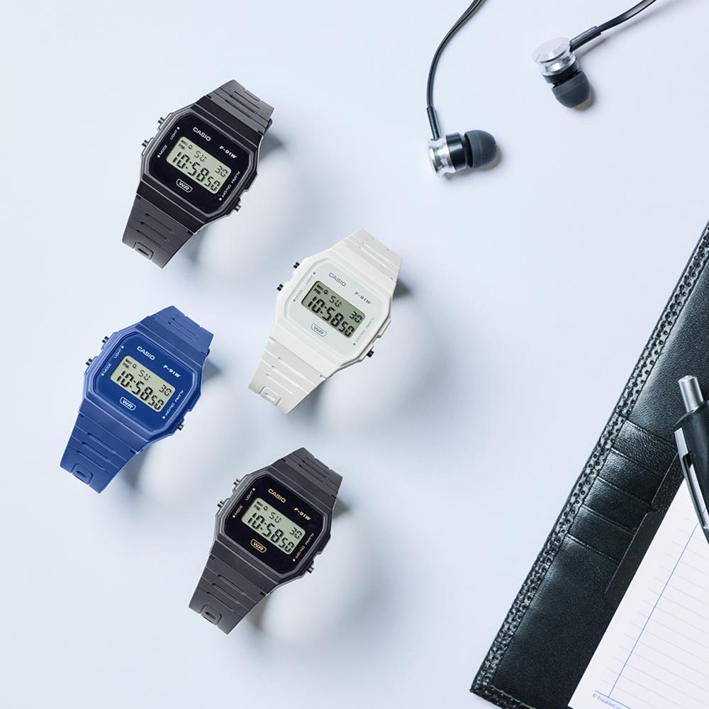 Casio F-91WB-2A1EF Timeless Collection Unisex - Retro Digital Uhr Blau