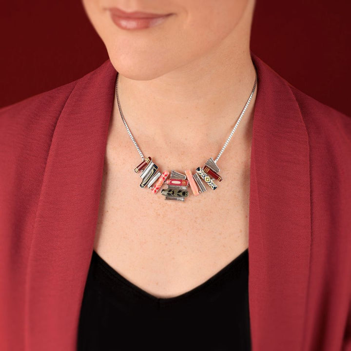 Taratata Halskette Romans – Bunte Statement-Kette mit handgemalten Mustern