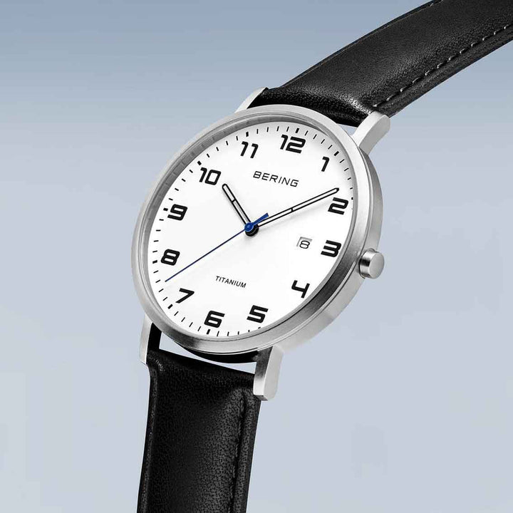 Bering Titanium Silber 18640-404 | Ultraleicht & Saphirglas