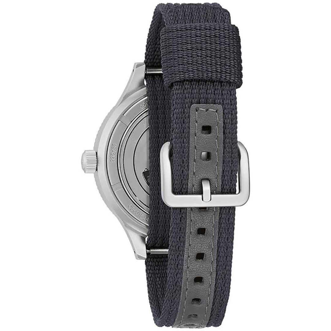 Bulova MIL-SHIPS-W-2181 98A266 Automatik - Militär-Spezifikation Herrenuhr