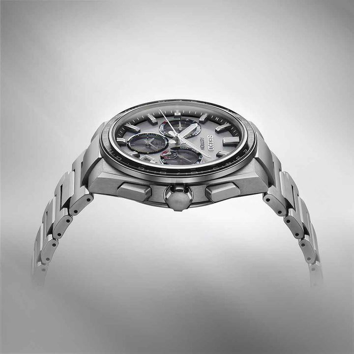 Seiko Astron GPS Solar SSH107J1 Supersports Titanium
